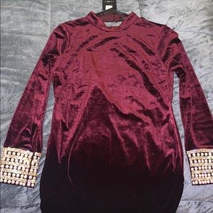 Pearly Wrist Dress - Burgundy - BRAND NEW w/tags